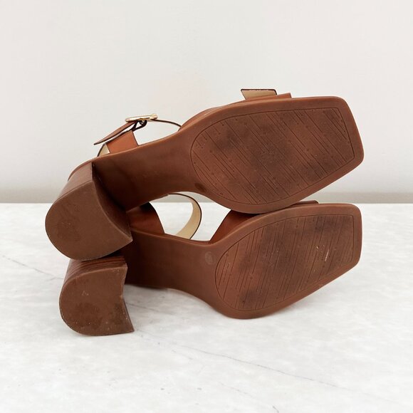 EUC Alex Marie Quinna Double-Buckle Leather Sandal - Picture 8 of 10